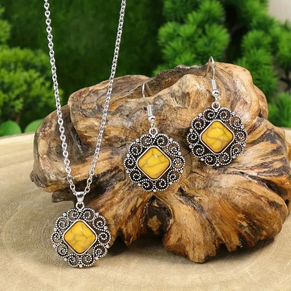 Boho Necklace and Earrings Set